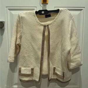 AKRIS cream-colored, open-front cardigan with brown trim and faux pockets